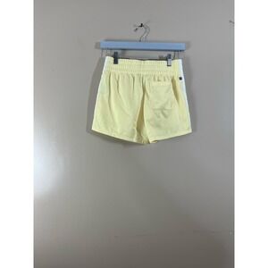 3 STR Short XS Almost yellow